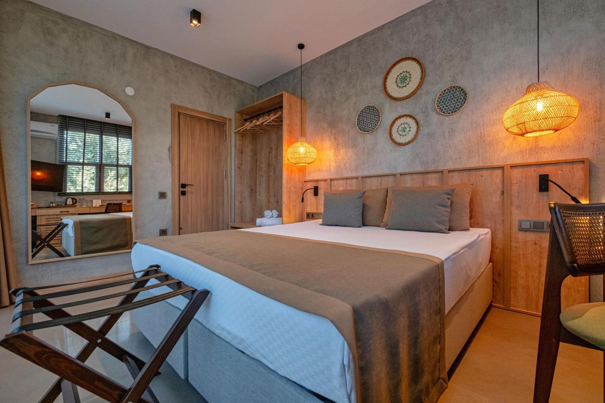 Route Hotel Kaleici - Adult Only Antalya Extérieur photo